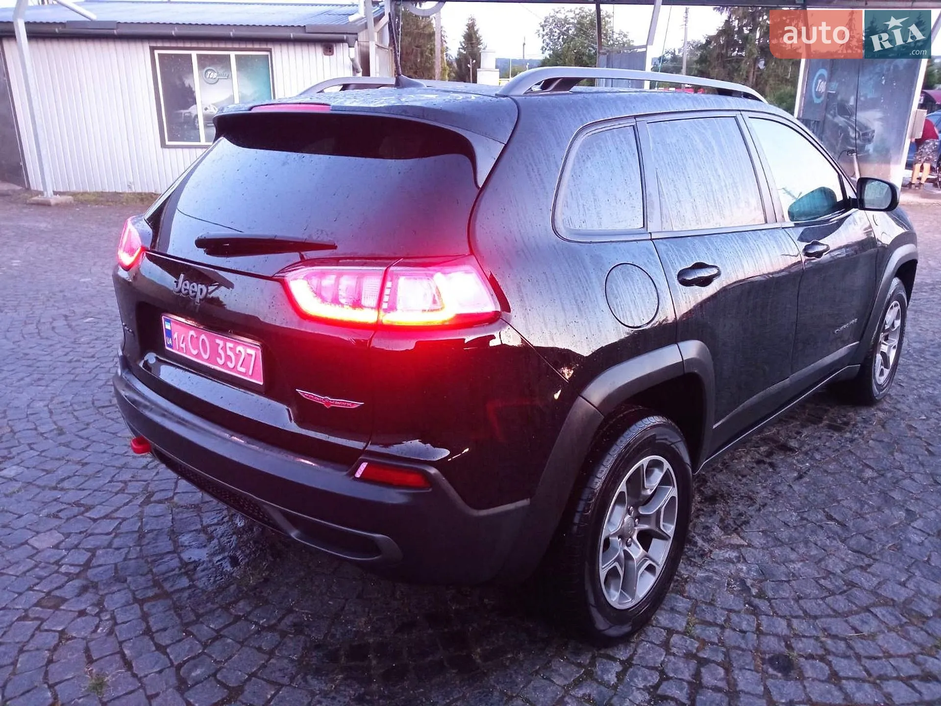 2019 Jeep Cherokee - мініатюра 24