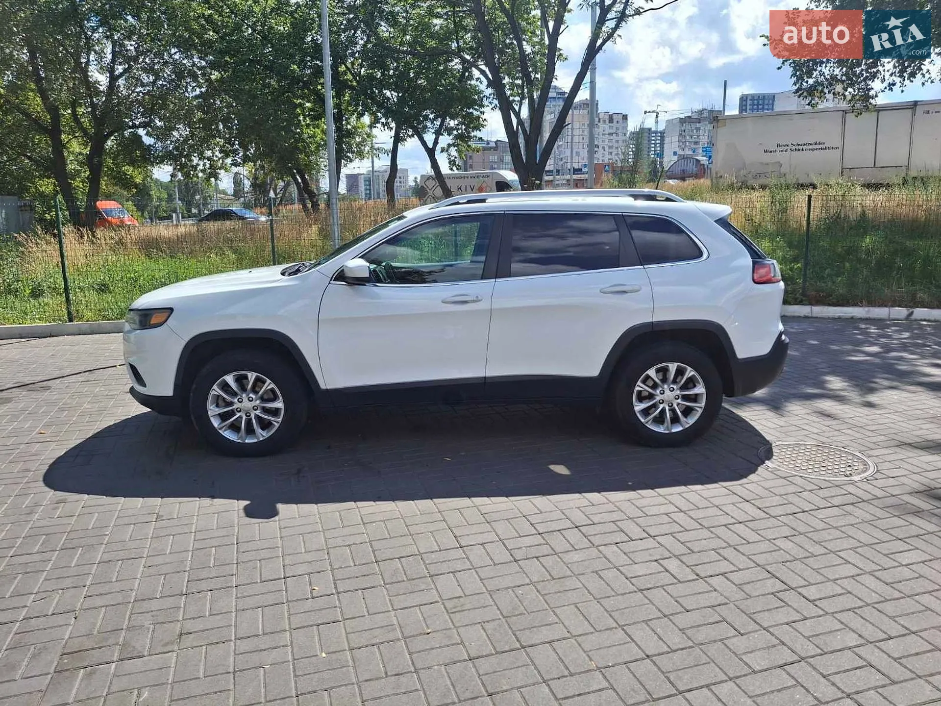 2018 Jeep Cherokee - мініатюра 9