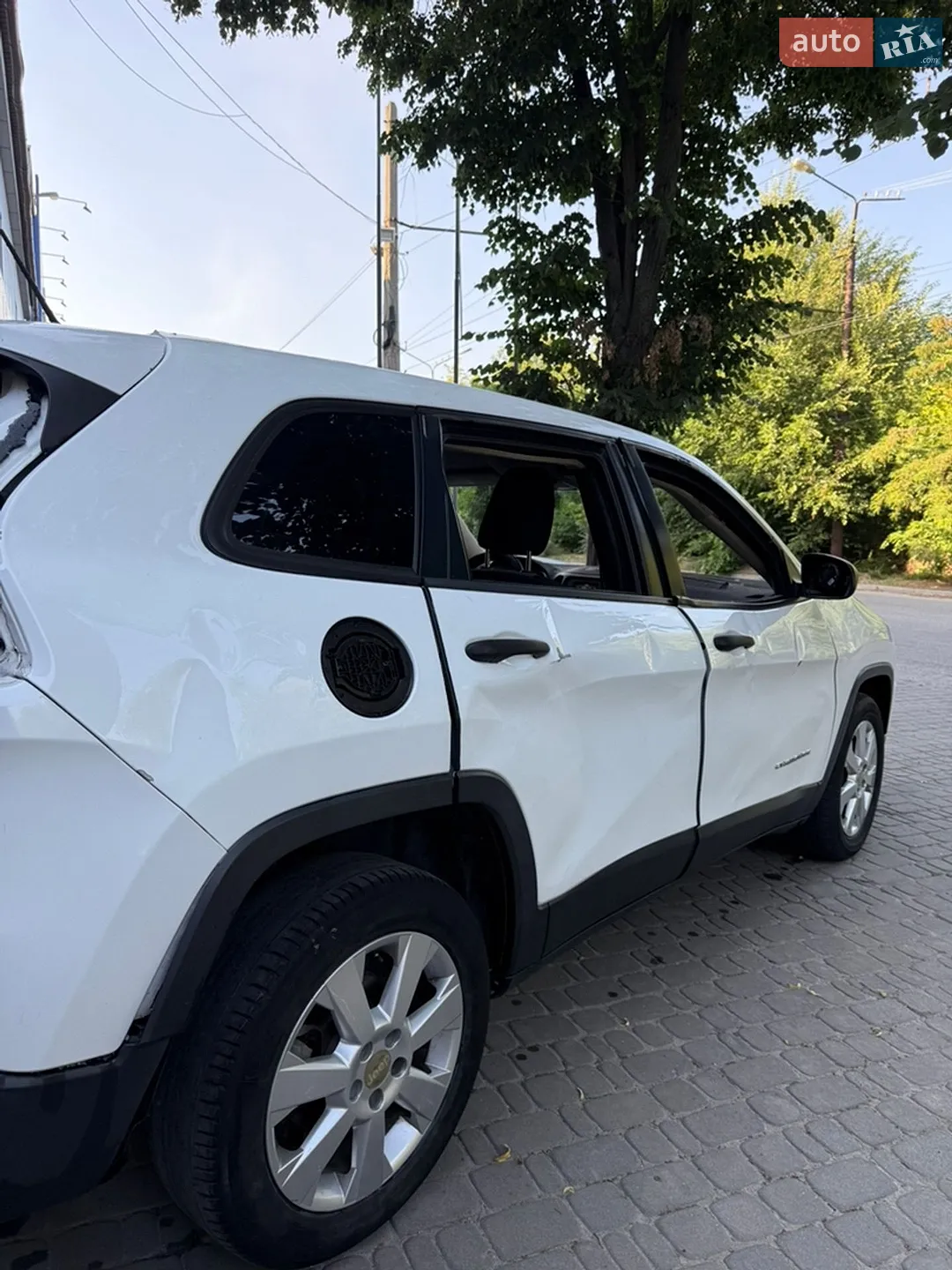 2015 Jeep Cherokee - мініатюра 4