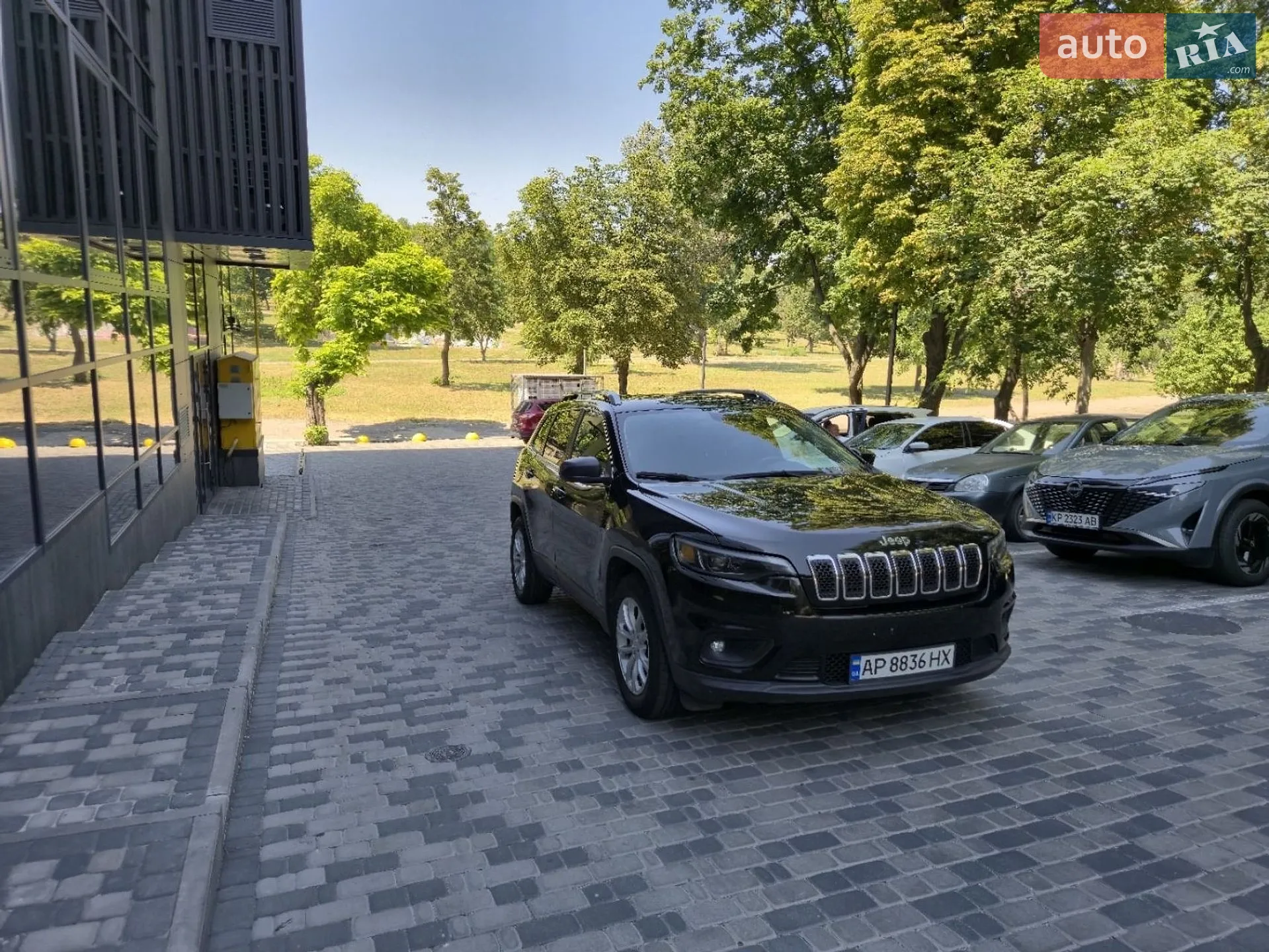 2018 Jeep Cherokee - мініатюра 16