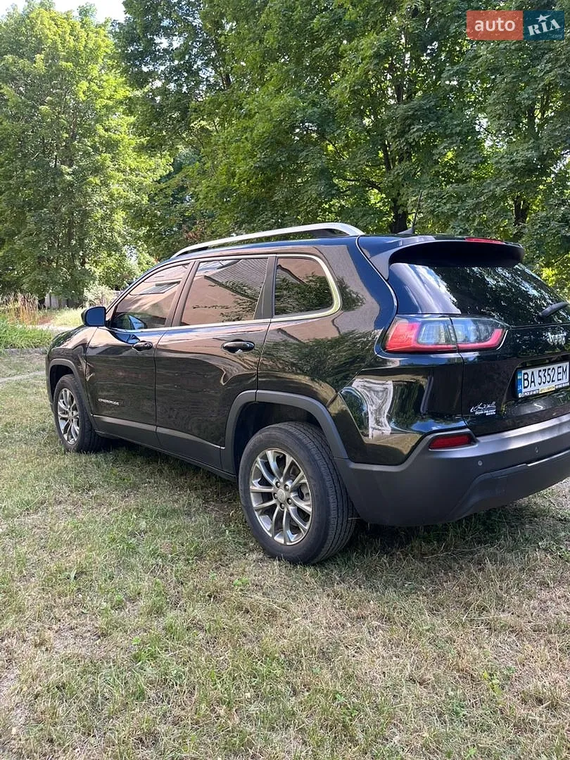 2019 Jeep Cherokee - мініатюра 5