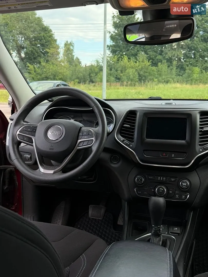 2020 Jeep Cherokee - мініатюра 10