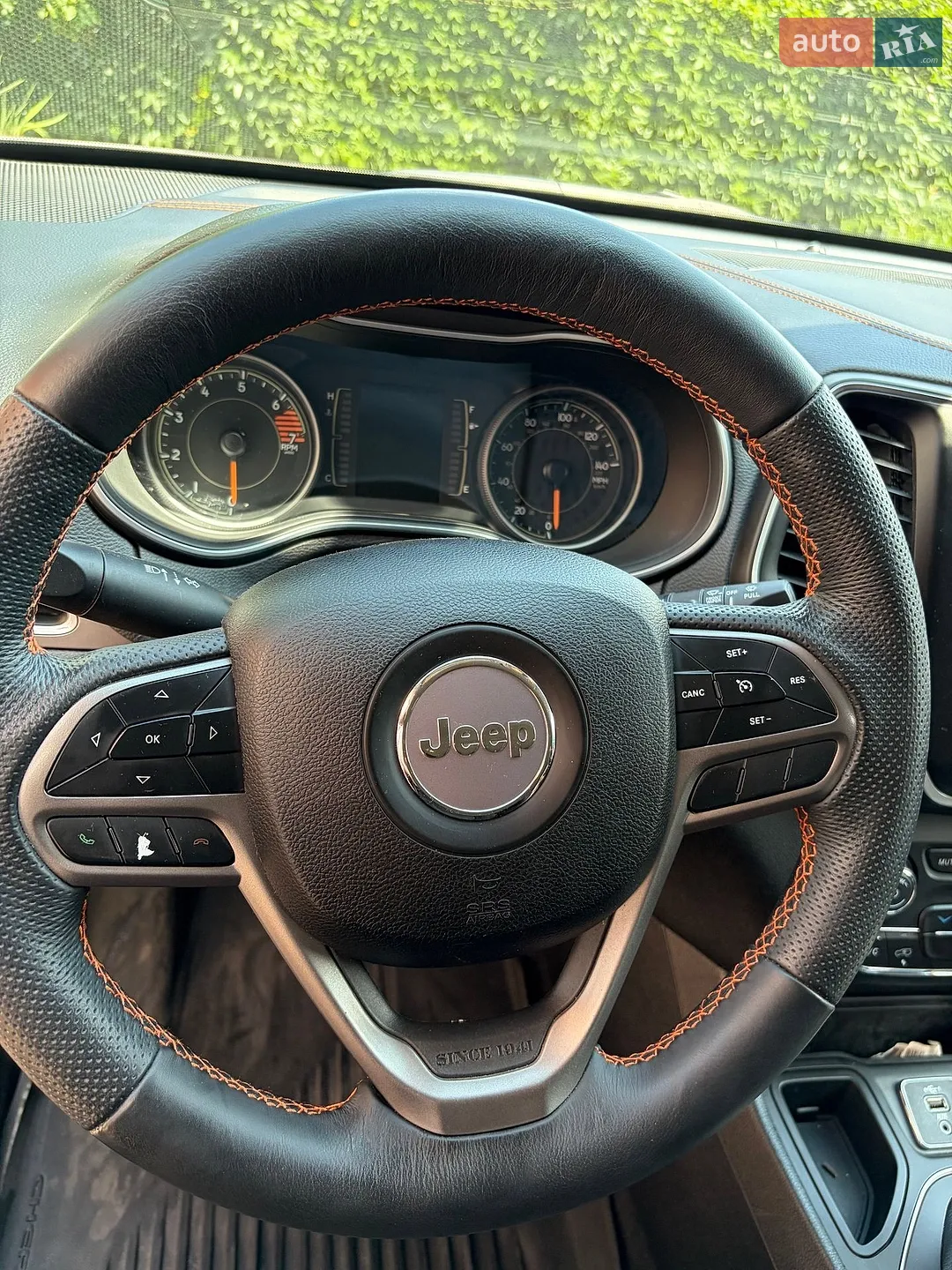 2020 Jeep Cherokee - мініатюра 18