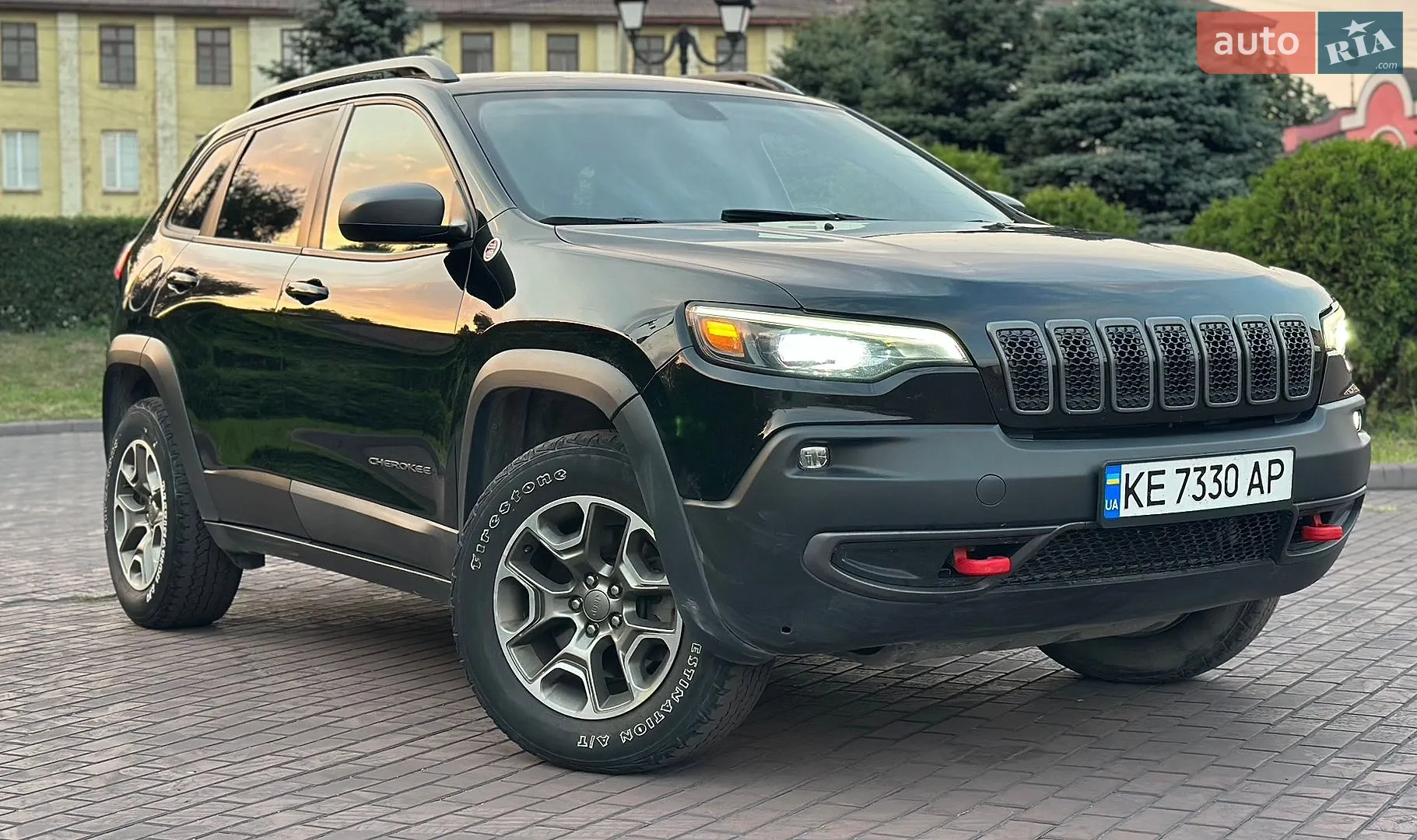2019 Jeep Cherokee - мініатюра 6