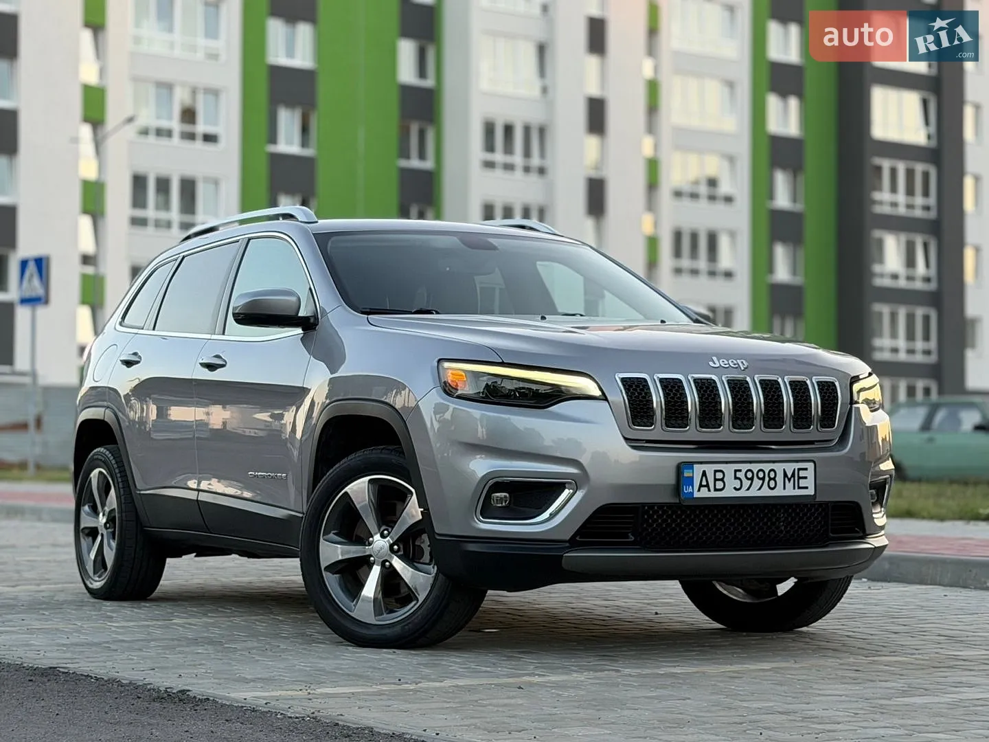 2019 Jeep Cherokee - мініатюра 10
