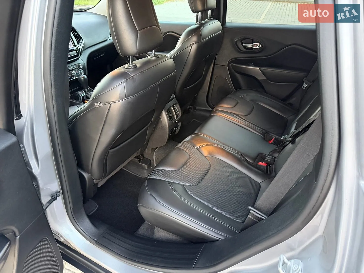 2019 Jeep Cherokee - мініатюра 52