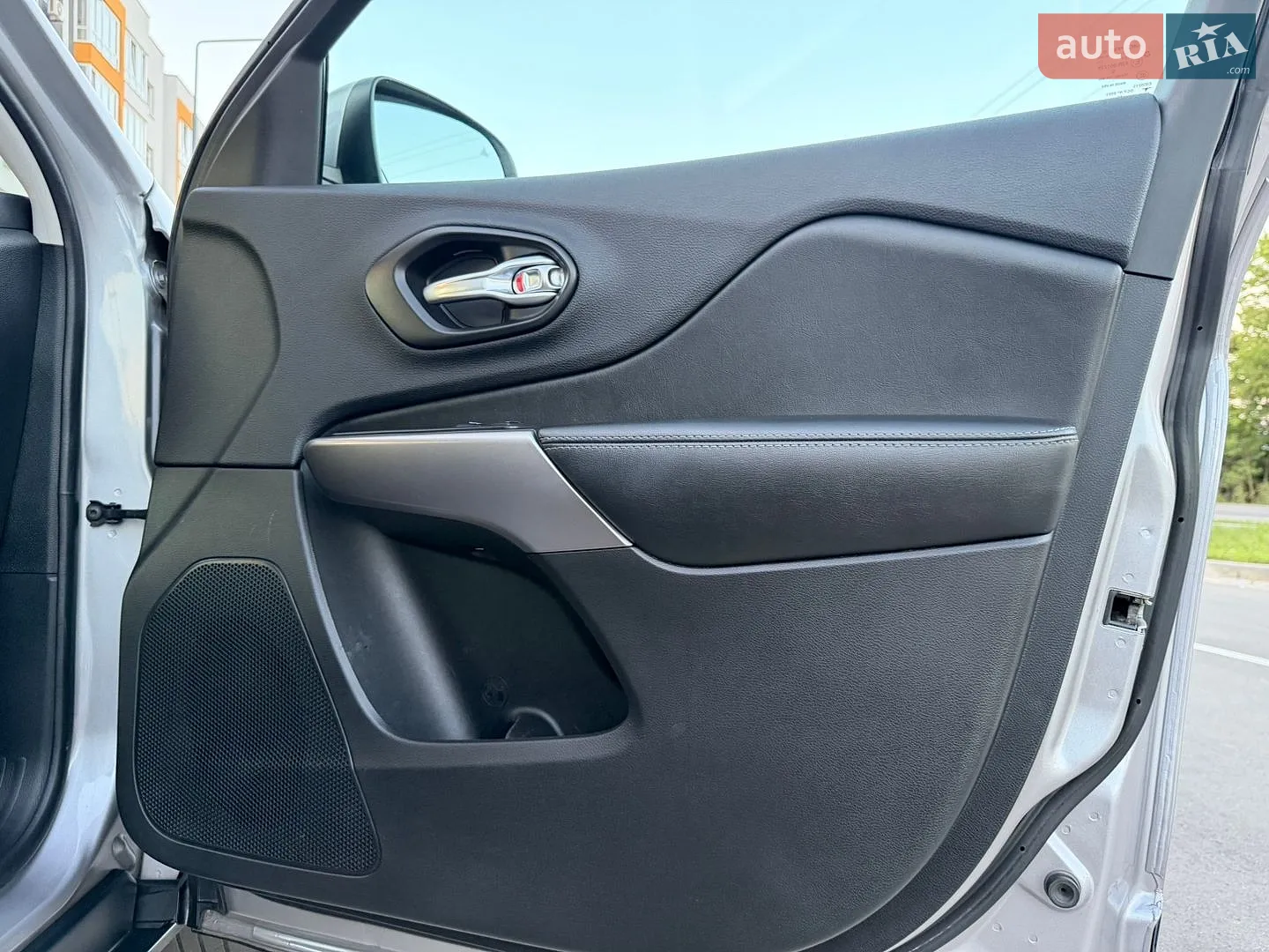 2019 Jeep Cherokee - мініатюра 62