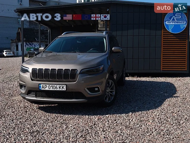 Jeep Cherokee