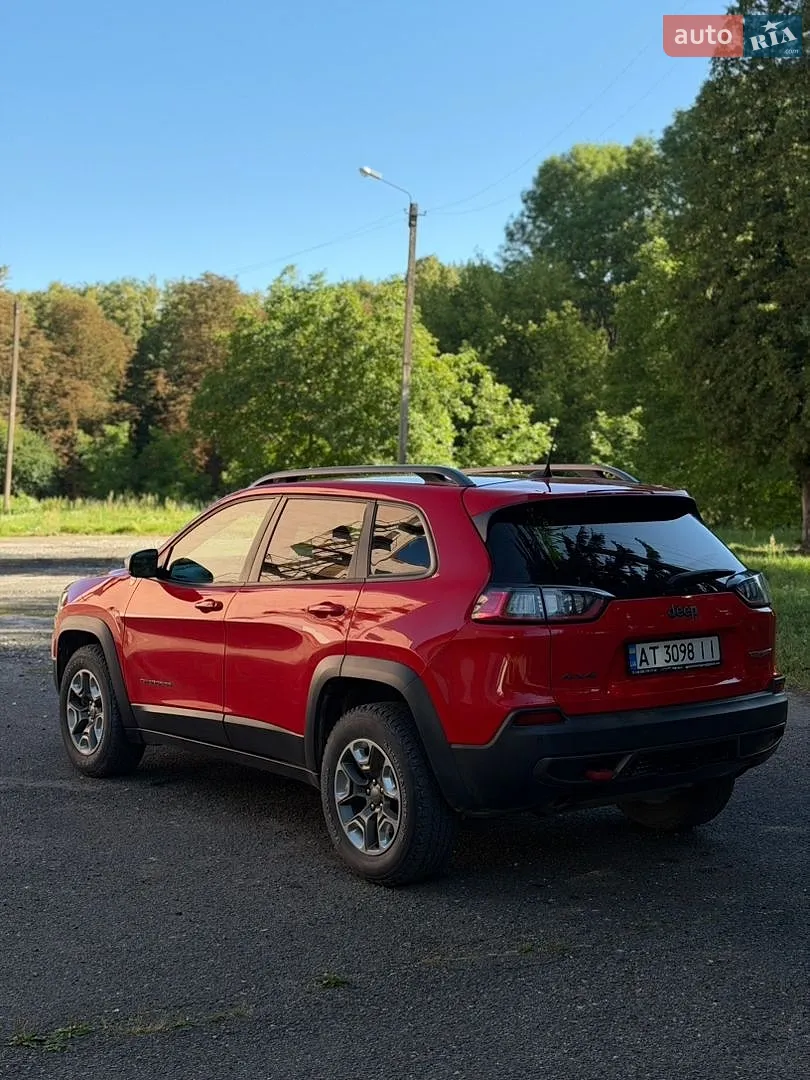 2018 Jeep Cherokee - мініатюра 13
