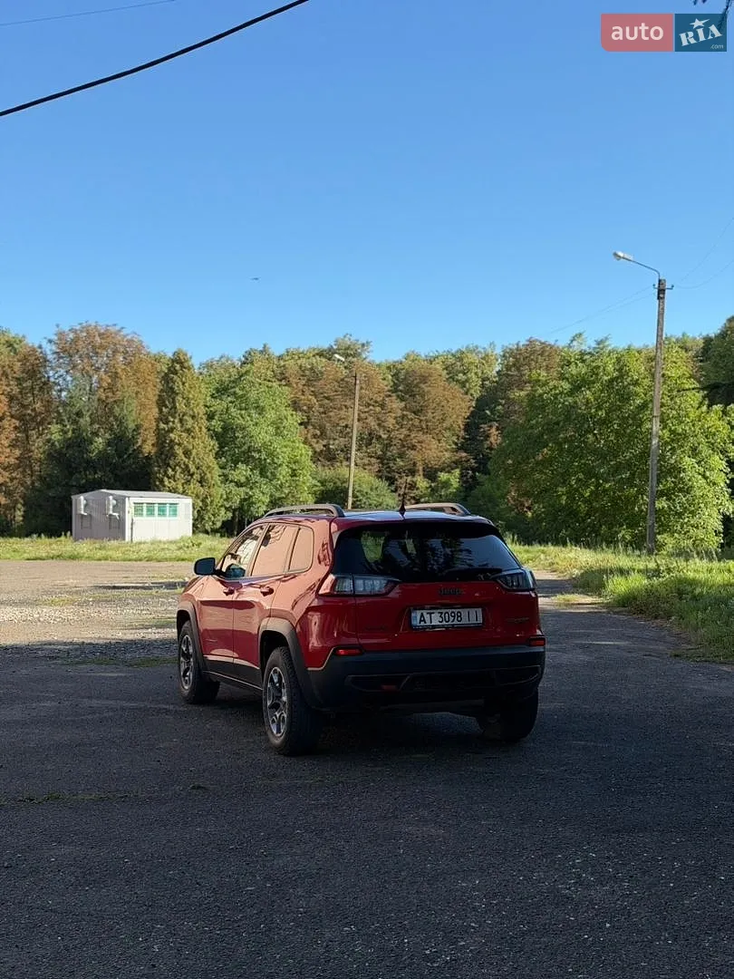 2018 Jeep Cherokee - мініатюра 14