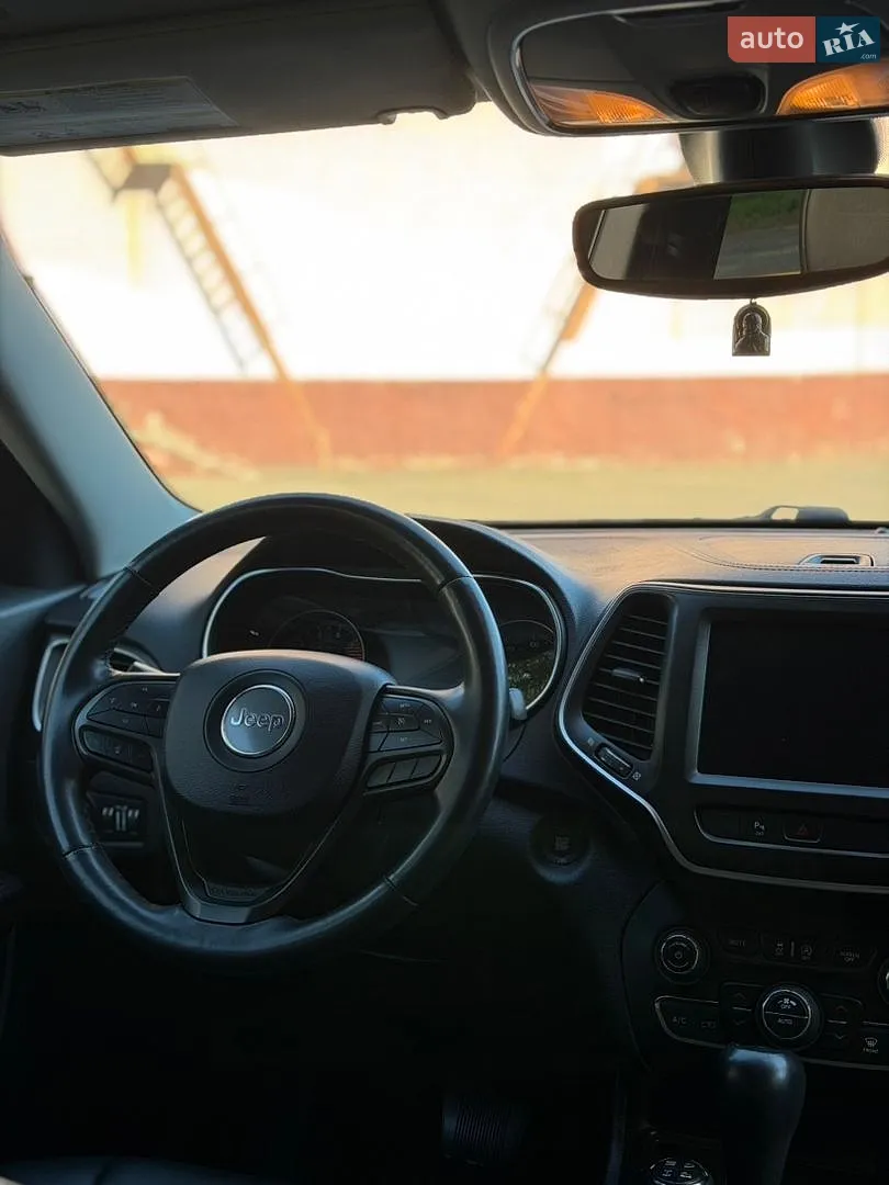2018 Jeep Cherokee - мініатюра 31
