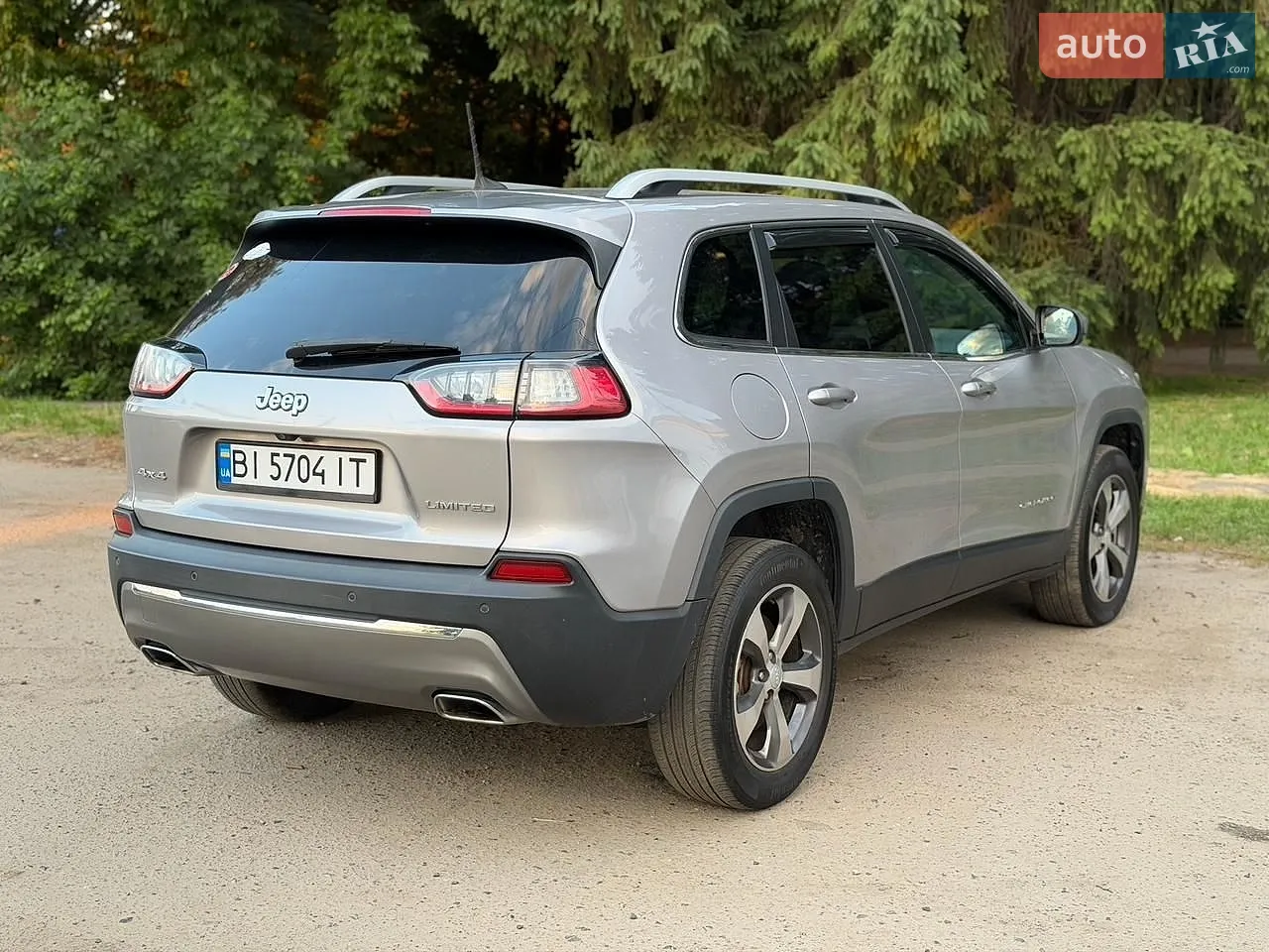 2019 Jeep Cherokee - мініатюра 15