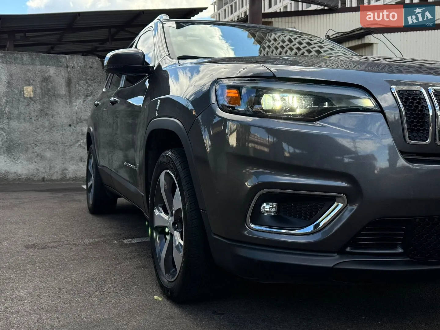 2019 Jeep Cherokee - мініатюра 8