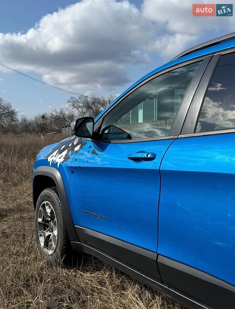 2018 Jeep Cherokee - мініатюра 6