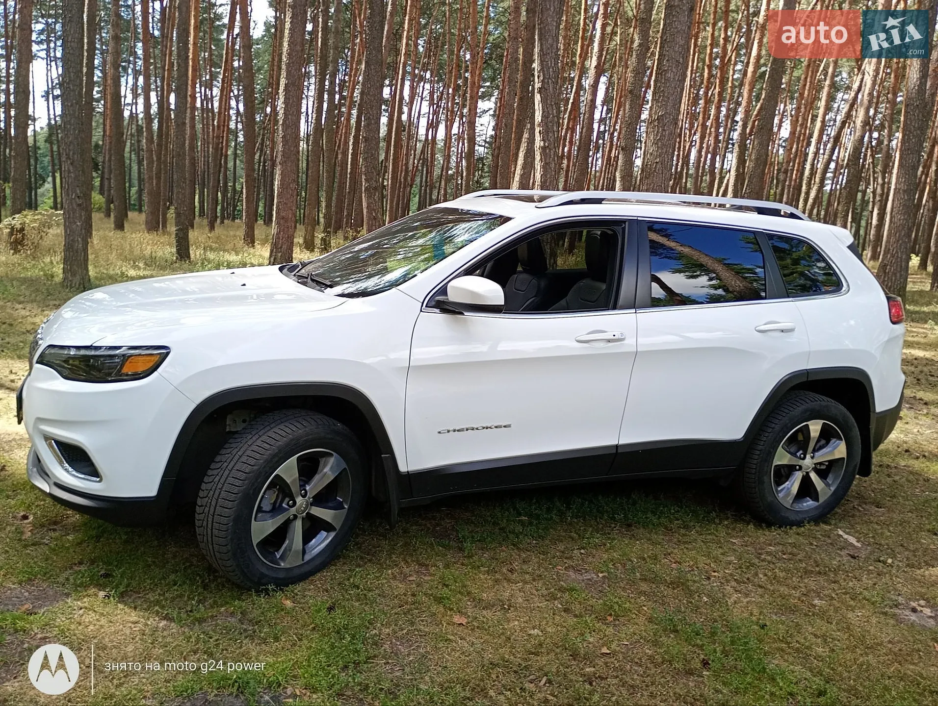 2019 Jeep Cherokee - мініатюра 3