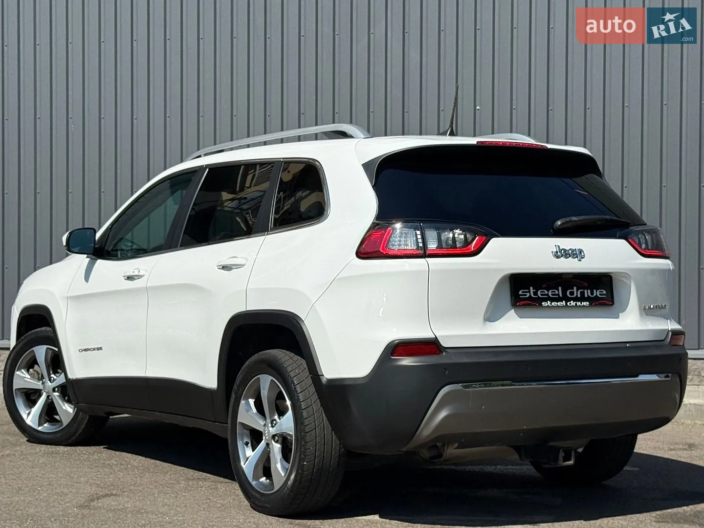 2018 Jeep Cherokee - мініатюра 3