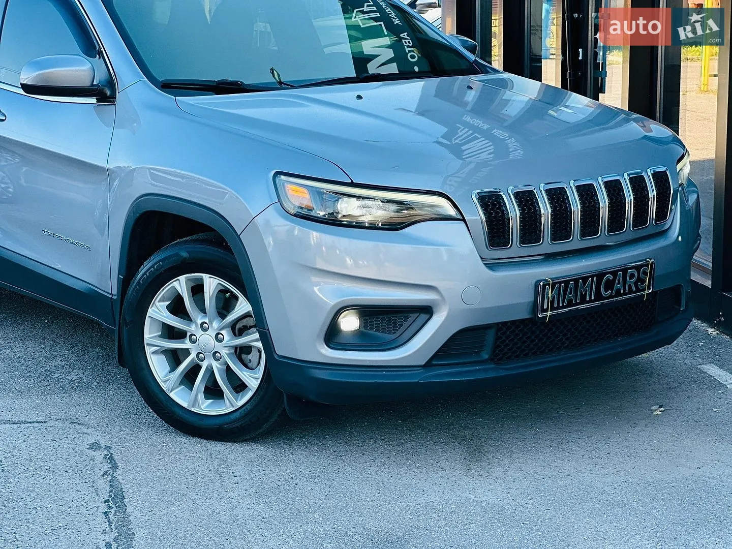 2018 Jeep Cherokee - мініатюра 2
