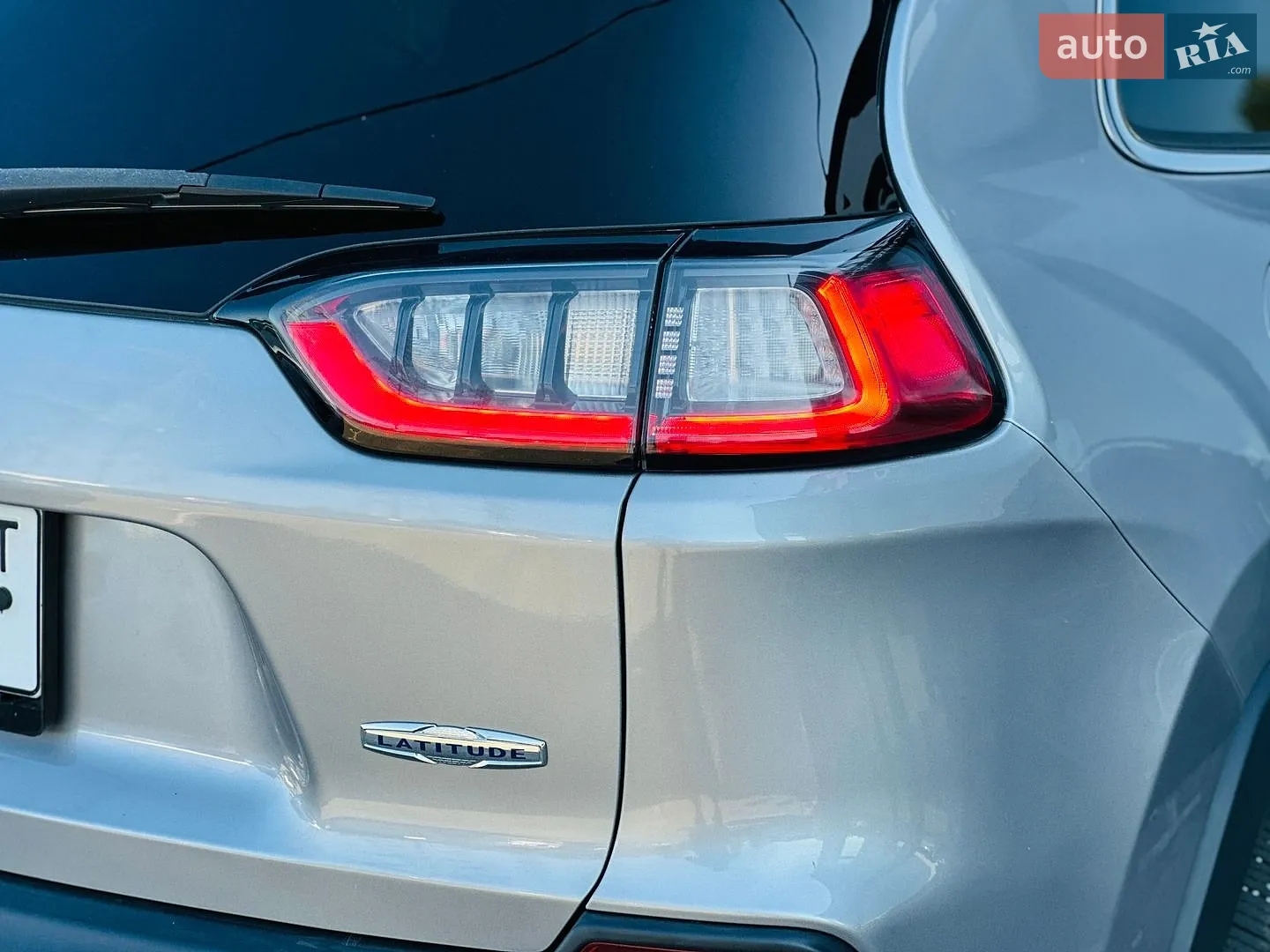 2018 Jeep Cherokee - мініатюра 12