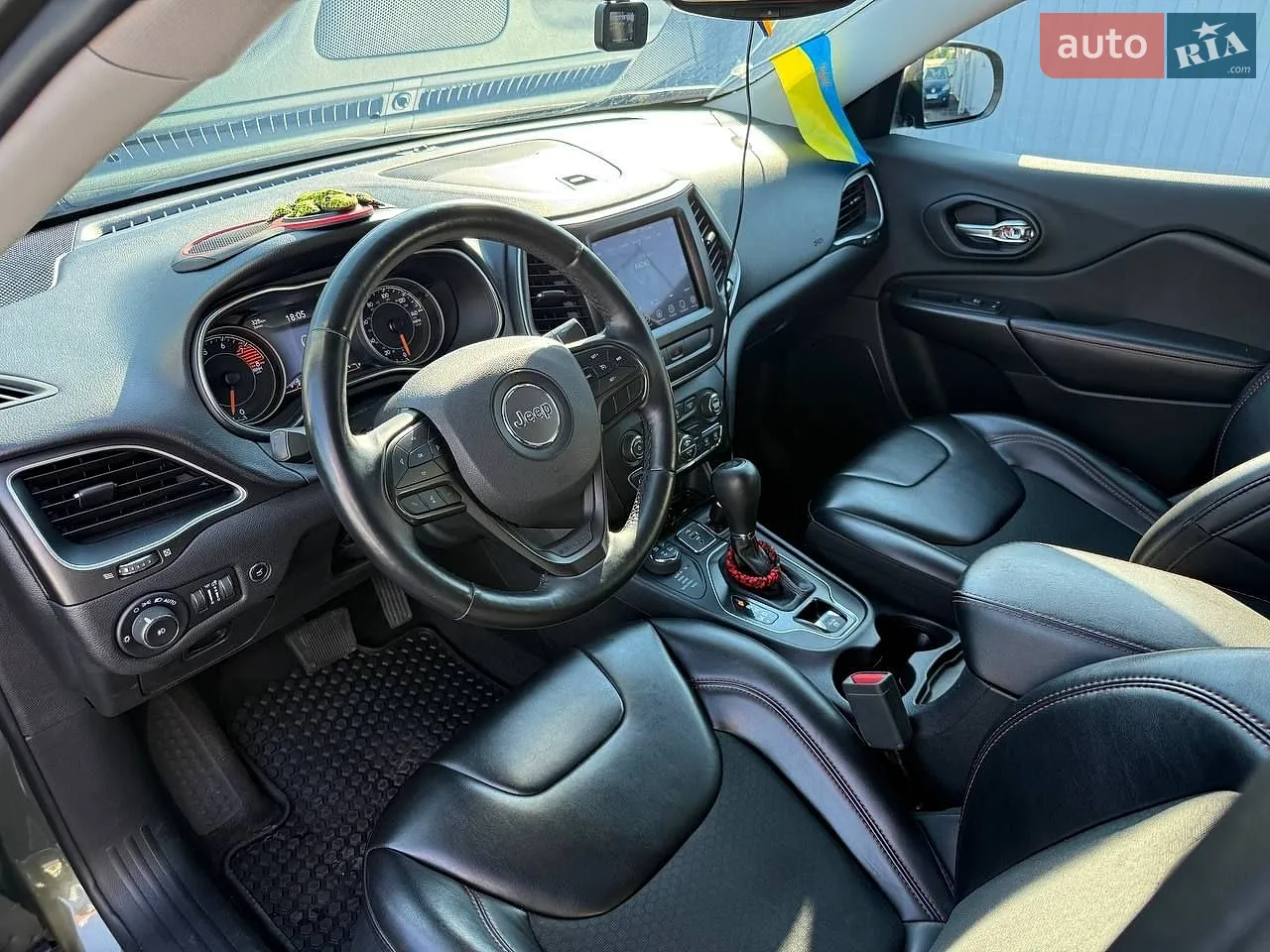 2019 Jeep Cherokee - мініатюра 23