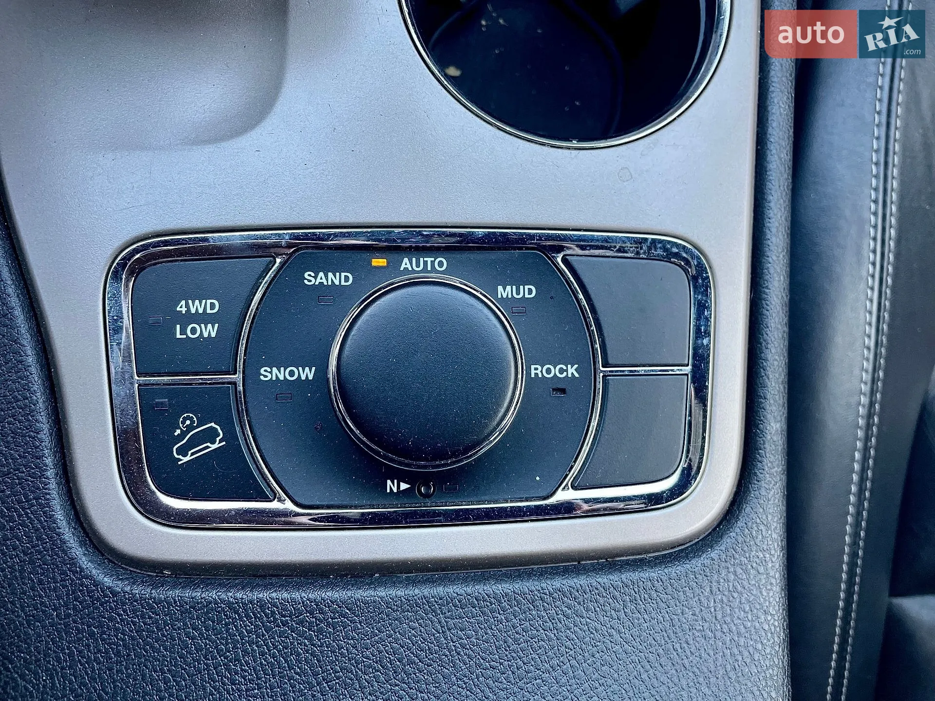 2013 Jeep Grand Cherokee - мініатюра 19