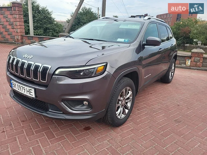 Jeep Cherokee