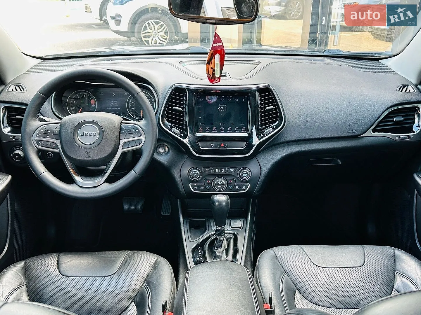 2019 Jeep Cherokee - мініатюра 19