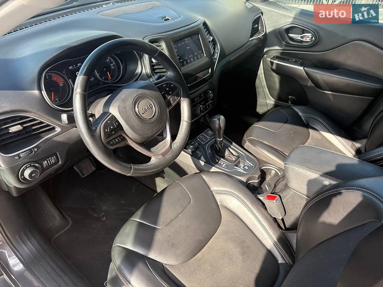 2018 Jeep Cherokee - мініатюра 9