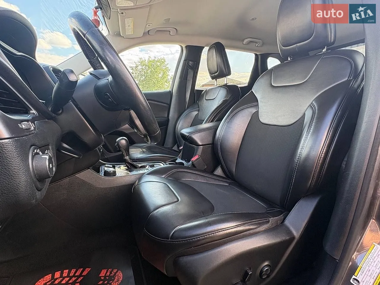 2018 Jeep Cherokee - мініатюра 11
