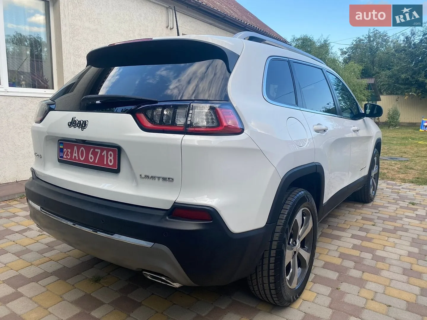 2018 Jeep Cherokee - мініатюра 12