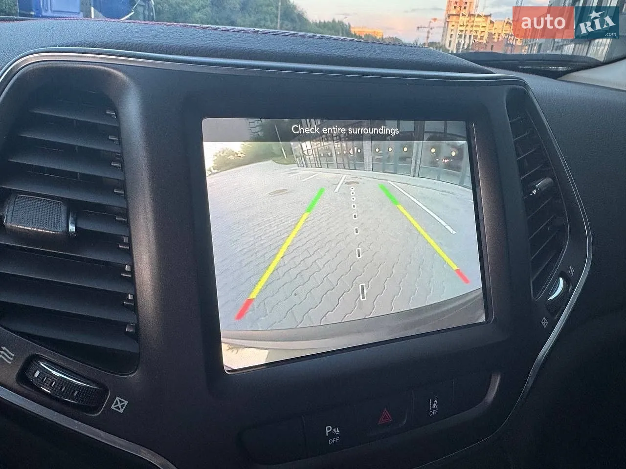2021 Jeep Cherokee - мініатюра 29