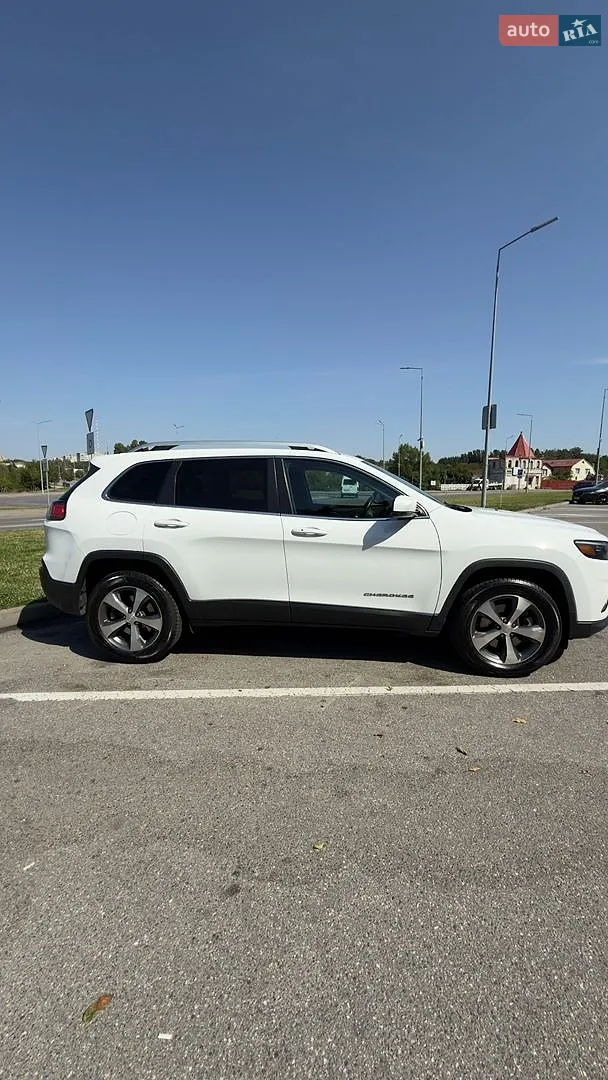 2020 Jeep Cherokee - мініатюра 7