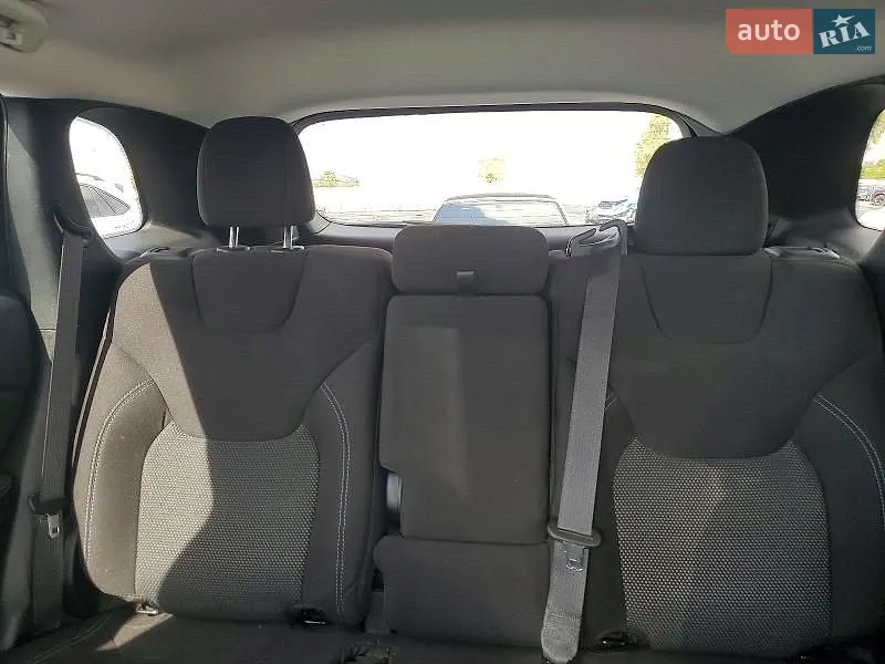 2019 Jeep Cherokee - мініатюра 5