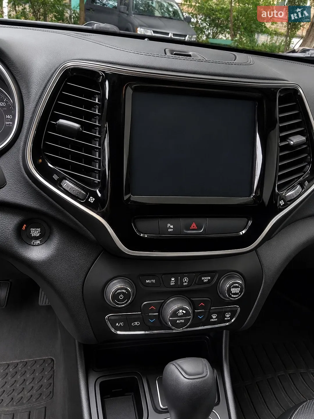 2019 Jeep Cherokee - мініатюра 10