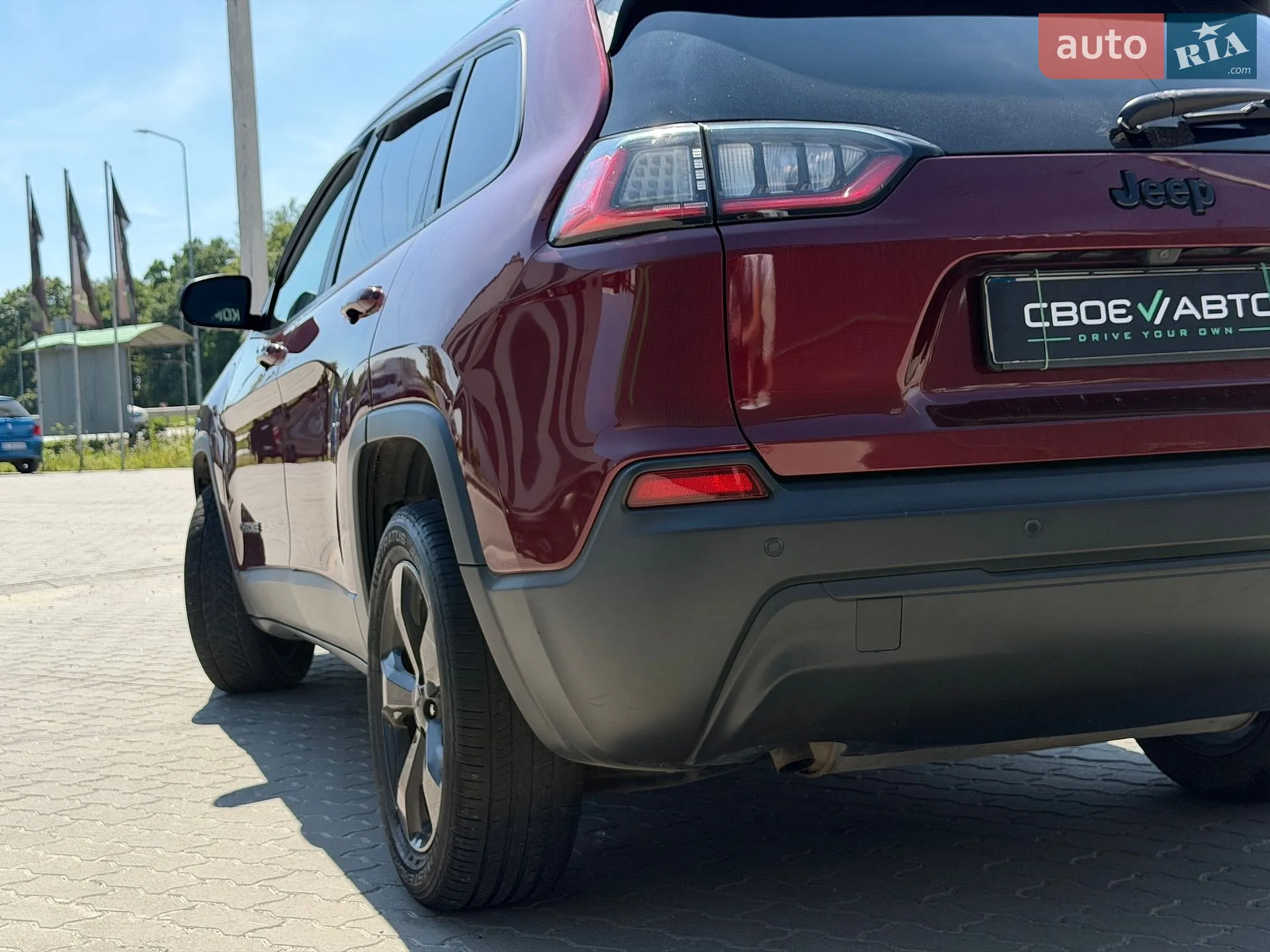 2019 Jeep Cherokee - мініатюра 10