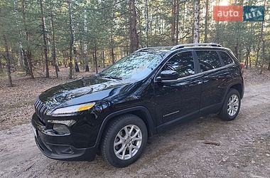 Позашляховик / Кросовер Jeep Cherokee 2016 в Сумах Позашляховик / Кросовер Jeep Cherokee 2016 в Сумах