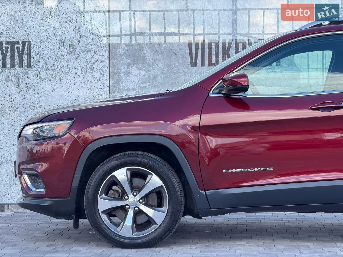 2019 Jeep Cherokee - мініатюра 11