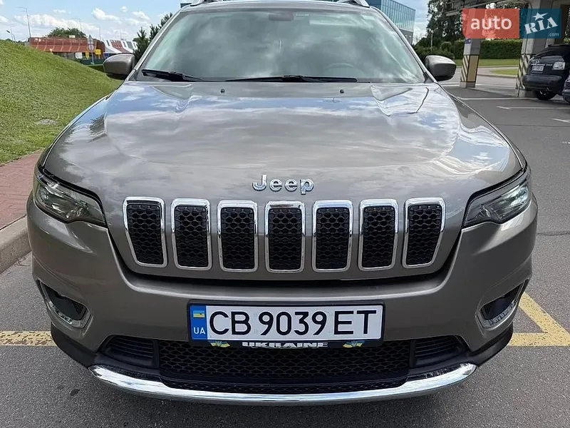 Jeep Cherokee