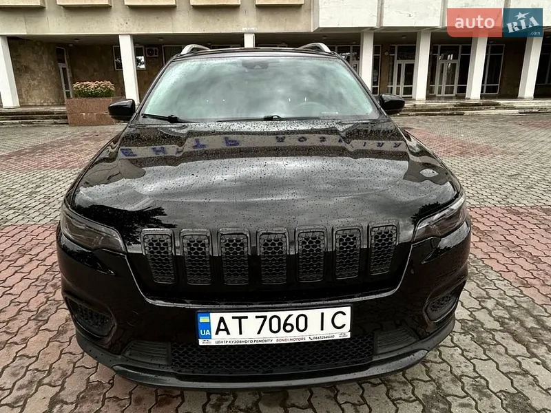 Jeep Cherokee 2021