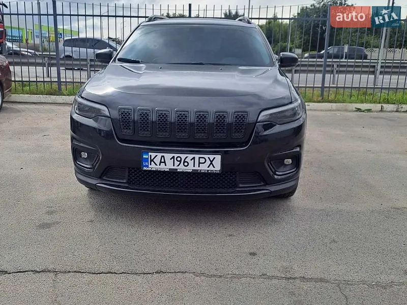 Jeep Cherokee
