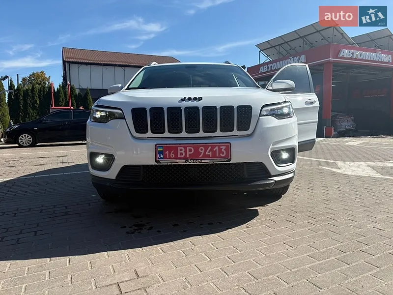 Jeep Cherokee 2019