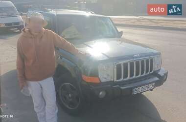 Внедорожник / Кроссовер Jeep Commander 2006 в 