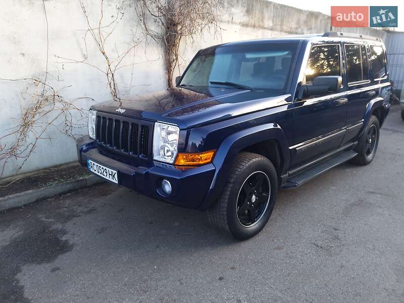 Внедорожник / Кроссовер Jeep Commander 2005 в Луцке