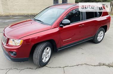 Позашляховик / Кросовер Jeep Compass 2013 в 