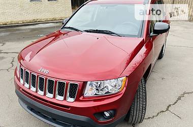 Позашляховик / Кросовер Jeep Compass 2013 в 