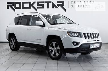 Внедорожник / Кроссовер Jeep Compass 2016 в Киеве