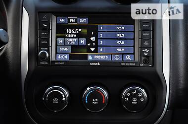 Позашляховик / Кросовер Jeep Compass 2015 в 