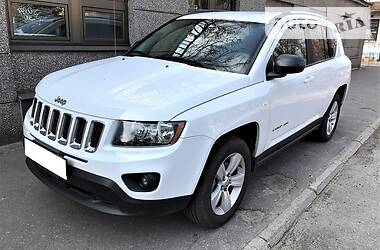 Внедорожник / Кроссовер Jeep Compass 2014 в Запорожье