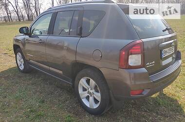 Позашляховик / Кросовер Jeep Compass 2016 в 