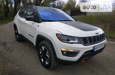 Позашляховик / Кросовер Jeep Compass 2018 в 