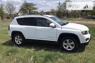 Позашляховик / Кросовер Jeep Compass 2014 в 